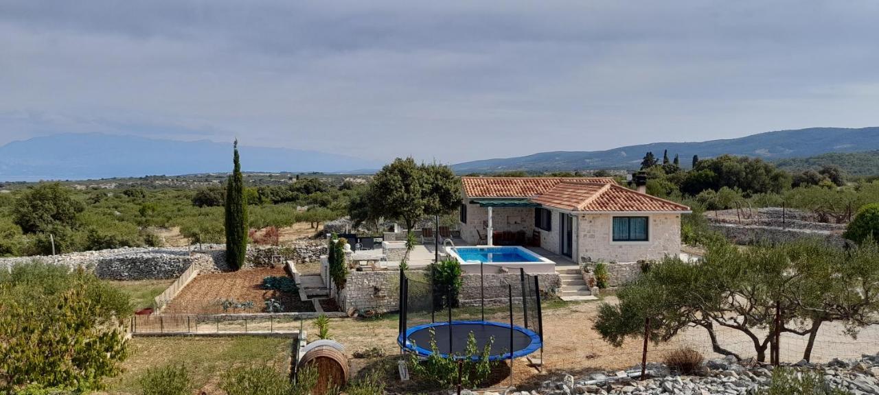 Villa Little Hill Postira Exterior photo
